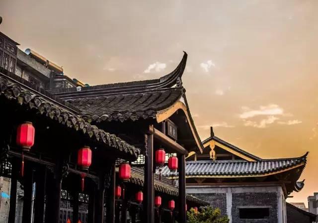 保险业资金运用余额超27万亿元 债券配置占比创新高